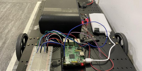 遙控式移動機器人平台